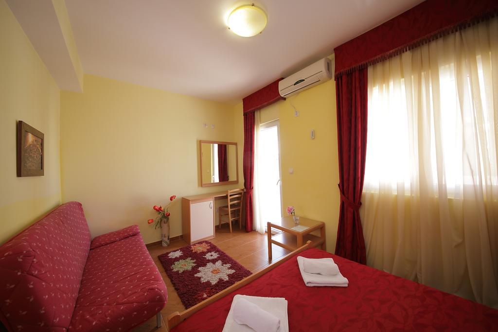 Apartments Tamara Budva Rum bild